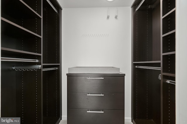 2311 M St NW Unit Ph-1007, Washington, DC 20037 - view of spacious closet