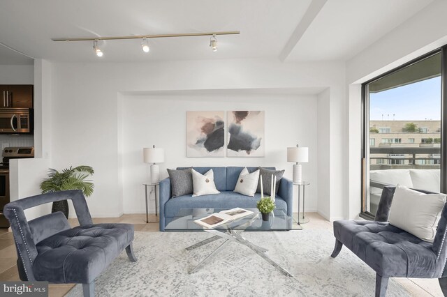 2311 M St NW Unit Ph-1007, Washington, DC 20037 - living area featuring rail lighting