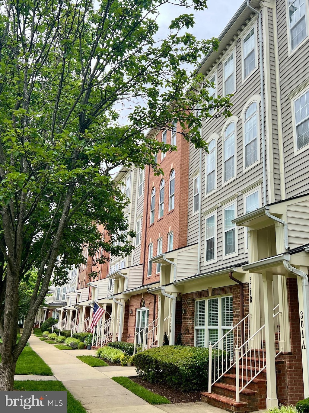 301 Cross Green St Unit 301-B, Gaithersburg, MD 20878 - view of property