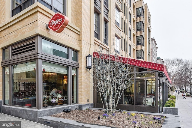 3001 Veazey Ter NW Unit 1632, Washington, DC 20008 - view of building exterior