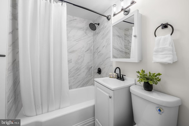 5600 Patrick Henry, Baltimore, MD 21225 - bathroom featuring shower / bath combination with curtain, vanity, and toilet