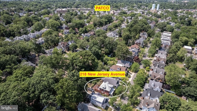 218 New Jersey Ave, Collingswood, NJ 08108 - aerial view of property and surrounding area with nearby suburban area
