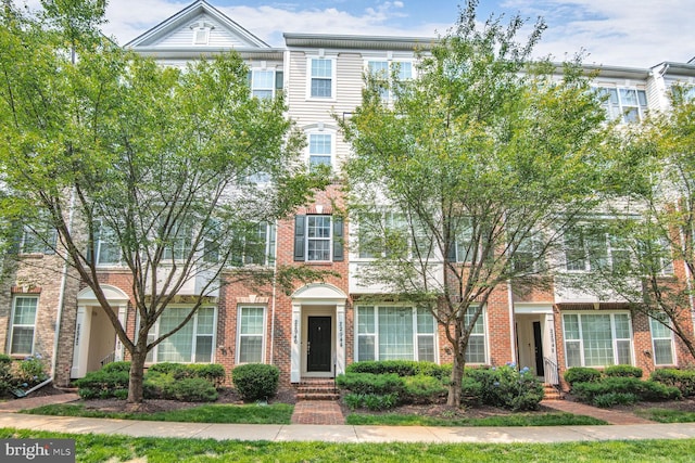22946 Spicebush Dr Unit 1382, Clarksburg, MD 20871 - townhome / multi-family property with brick siding