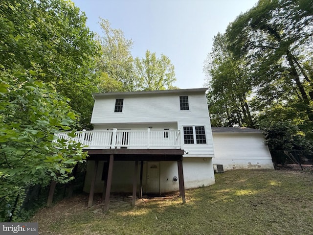 39410 Thomas Dr, Mechanicsville, MD 20659 - rear view of property featuring a deck and a yard