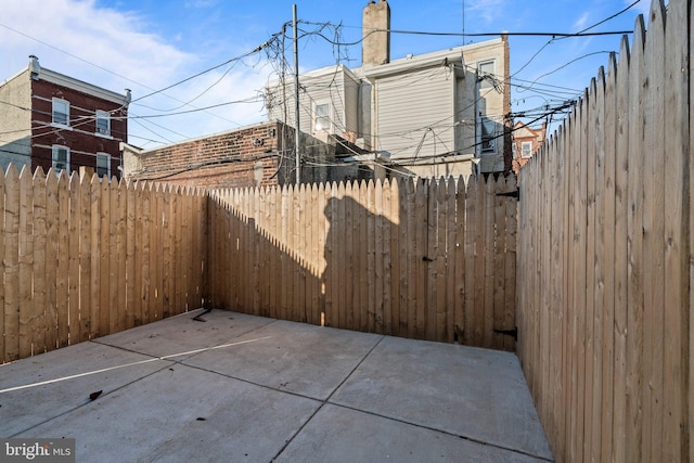 2453 Turner St, Philadelphia, PA 19121 - view of patio / terrace