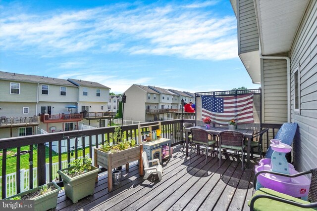 4140 Strawbridge Ct, Dover, PA 17315 - deck with a residential view and outdoor dining area