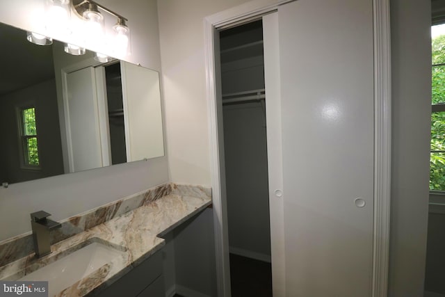 7009 Wood Thrush Dr, Lanham, MD 20706 - bathroom with vanity