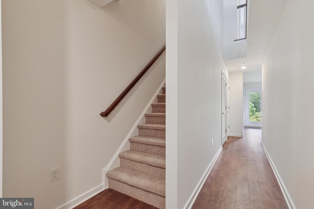 42 Wil Be Dr, Pottstown, PA 19465 - stairs with wood-type flooring, baseboards, and a high ceiling