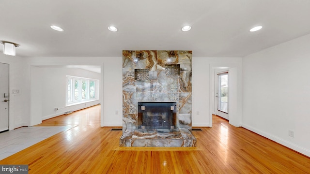 225 Dupont Cir, Wilmington, DE 19809 - living room featuring wood finished floors, a fireplace, and recessed lighting