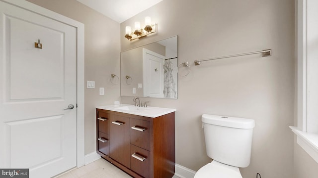 225 Dupont Cir, Wilmington, DE 19809 - full bath featuring vanity and toilet