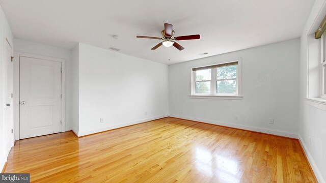 225 Dupont Cir, Wilmington, DE 19809 - spare room featuring wood finished floors and ceiling fan