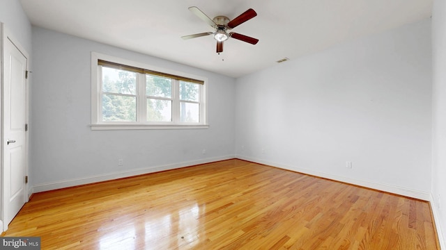 225 Dupont Cir, Wilmington, DE 19809 - unfurnished bedroom featuring light wood-style flooring and a ceiling fan