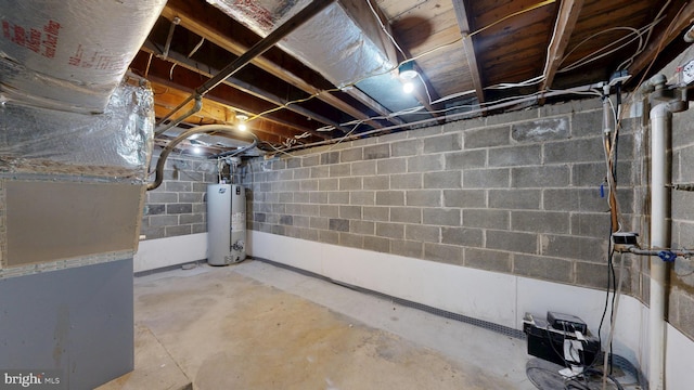 225 Dupont Cir, Wilmington, DE 19809 - unfinished below grade area featuring water heater