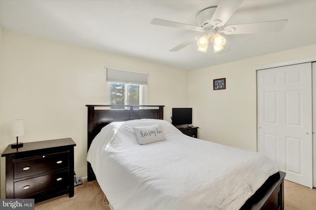 869 Primrose Dr, Warminster, PA 18974 - bedroom featuring light colored carpet, a closet, and ceiling fan