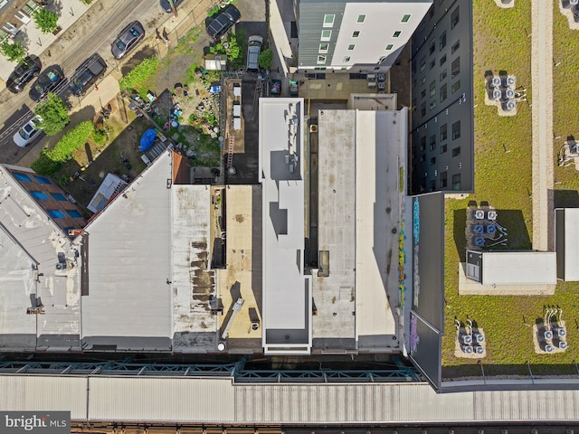 2331 N Front St, Philadelphia, PA 19133 - drone / aerial view