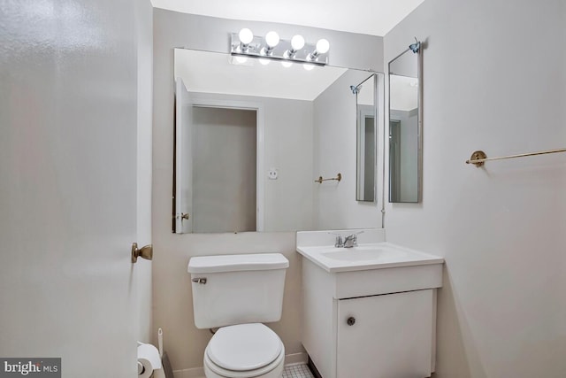 9 Silverwood Cir Unit 6, Annapolis, MD 21403 - half bathroom with toilet and vanity