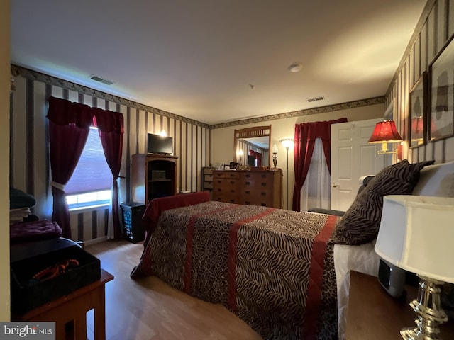 7324 Summerwind Cir, Laurel, MD 20707 - bedroom featuring wood finished floors