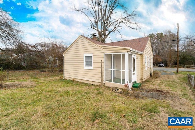 1316 Chesapeake St, Charlottesville, VA 22902 - view of outbuilding with a sunroom