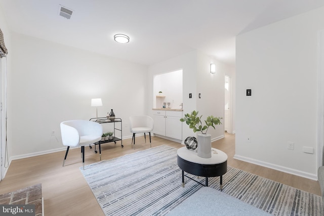 4377 Cherry Hill Rd, Arlington, VA 22207 - sitting room with light wood-style flooring and baseboards