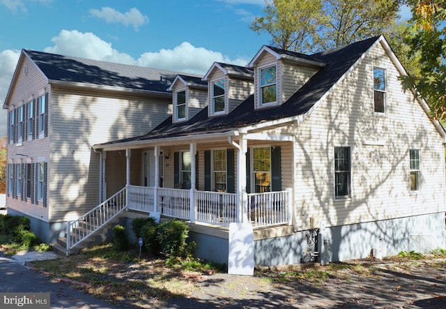 9216 Crandall Rd, Lanham, MD 20706 - view of front facade with a porch