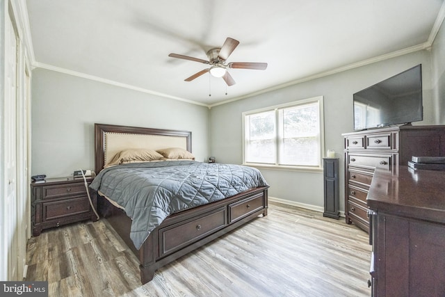 17 S Jefferson Ave, National Park, NJ 08063 - bedroom with light wood-style floors, crown molding, baseboards, and a ceiling fan