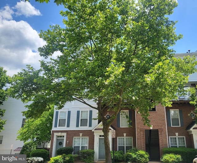 12755 Fair Crest Ct Unit 304, Fairfax, VA 22033 - view of front of home featuring brick siding