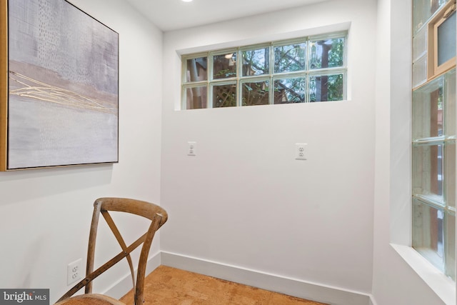 4834 8th St S, Arlington, VA 22204 - interior space featuring baseboards