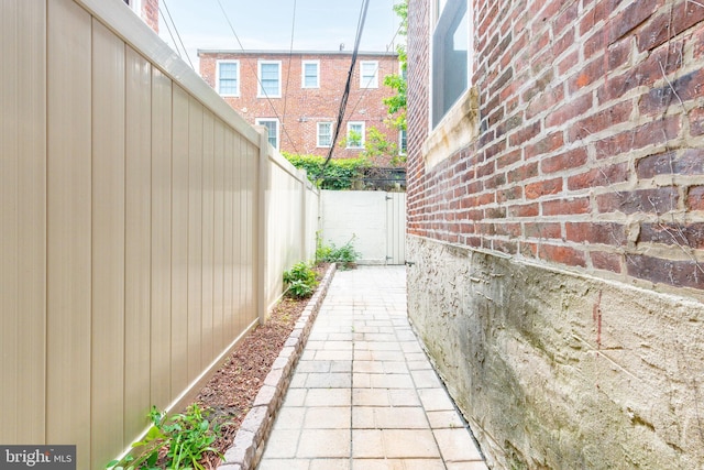 2112 Pine St Unit 2, Philadelphia, PA 19103 - view of yard