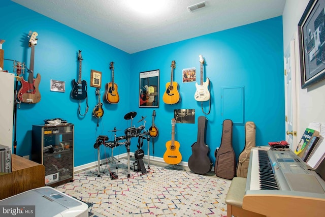 1688 W Commonwealth Dr, Front Royal, VA 22630 - recreation room featuring an office area and baseboards
