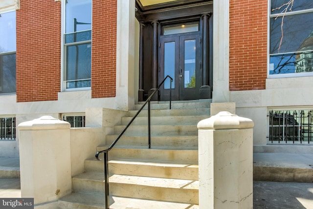 1214 Eutaw Pl, Baltimore, MD 21217 - entrance to property with french doors