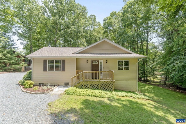 7 Sand Trap Ter, Palmyra, VA 22963 - view of front of property with crawl space, a front lawn, and a shingled roof