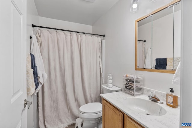 7 Sand Trap Ter, Palmyra, VA 22963 - full bath with vanity and a shower with shower curtain