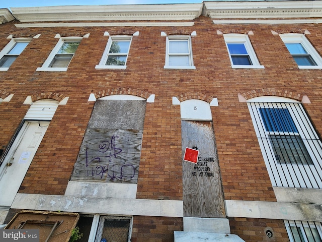 8 N Bentalou St, Baltimore, MD 21223 - view of building exterior