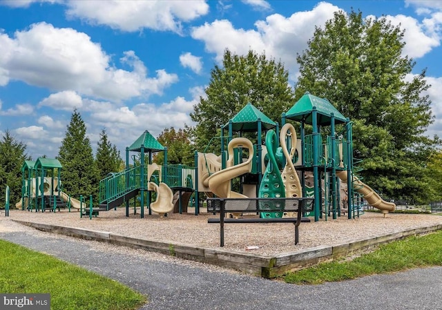 2504 Shelley Cir Unit 1B, Frederick, MD 21702 - view of community jungle gym