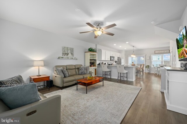 492 Parkland Dr, Stephenson, VA 22656 - living area featuring ceiling fan, wood finished floors, and recessed lighting
