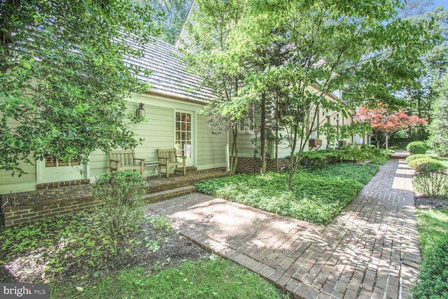 11801 Glen Mill Rd, Potomac, MD 20854 - view of yard