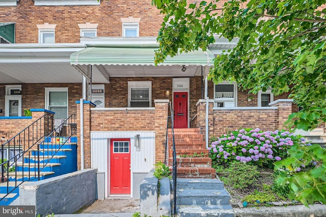 3540 Keswick Rd, Baltimore, MD 21211 - view of front of house featuring brick siding