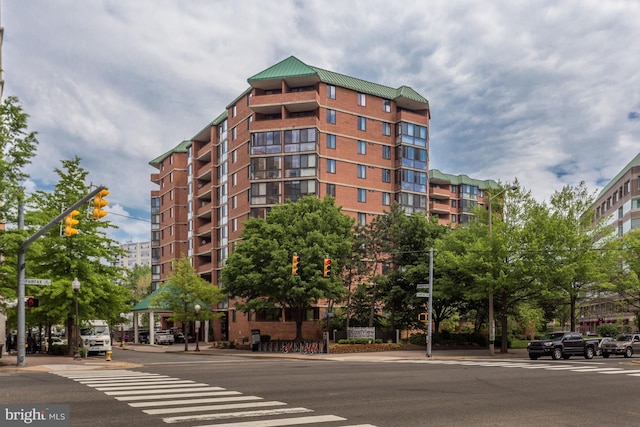 1001 N Randolph St Unit 513, Arlington, VA 22201 - view of apartment building / complex