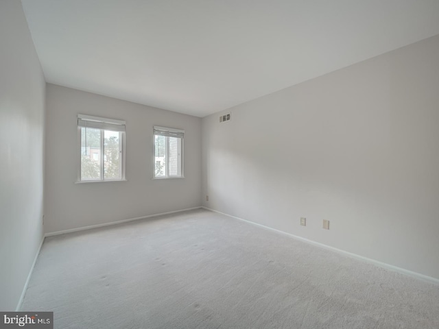 5017 7th Rd S Unit 101, Arlington, VA 22204 - carpeted spare room with baseboards