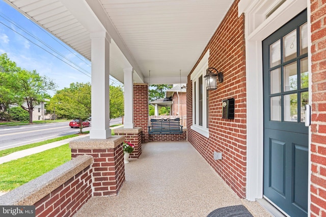 506 W High St, Carlisle, PA 17013 - view of covered porch
