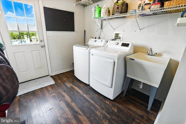17 Shelly Dr, Reading, PA 19608 - washroom featuring independent washer and dryer, dark wood-style floors, and baseboards