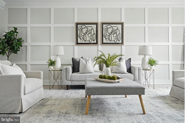 7710 Village Park Dr, Baltimore, MD 21222 - view of living area