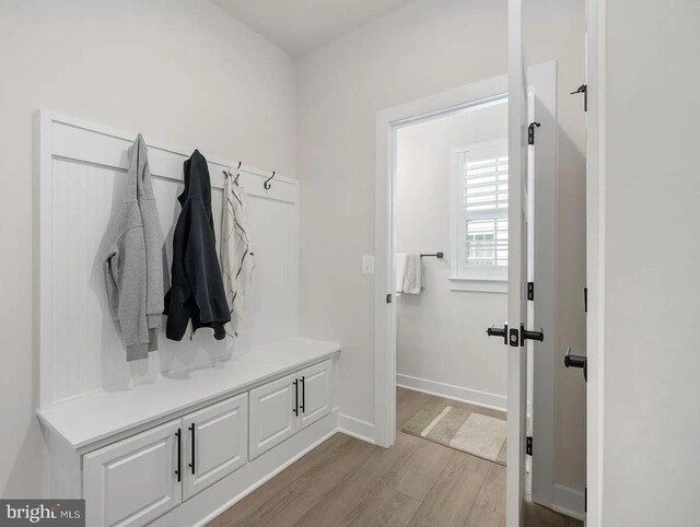 202 Grisham Rd, Stafford, VA 22554 - mudroom with wood finished floors and baseboards