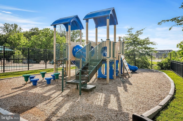 9608 Julia Ln, Owings Mills, MD 21117 - view of communal playground
