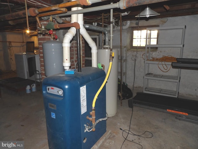 28 N Wakefield, Jeffersonville, PA 19403 - utilities featuring water heater