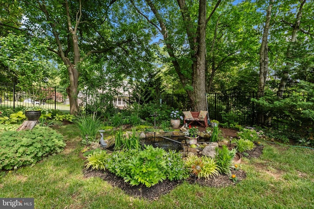 95 Meadowfield Dr, Southampton, PA 18966 - view of yard