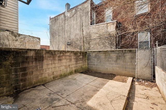 2434 N 26th St, Philadelphia, PA 19132 - view of patio