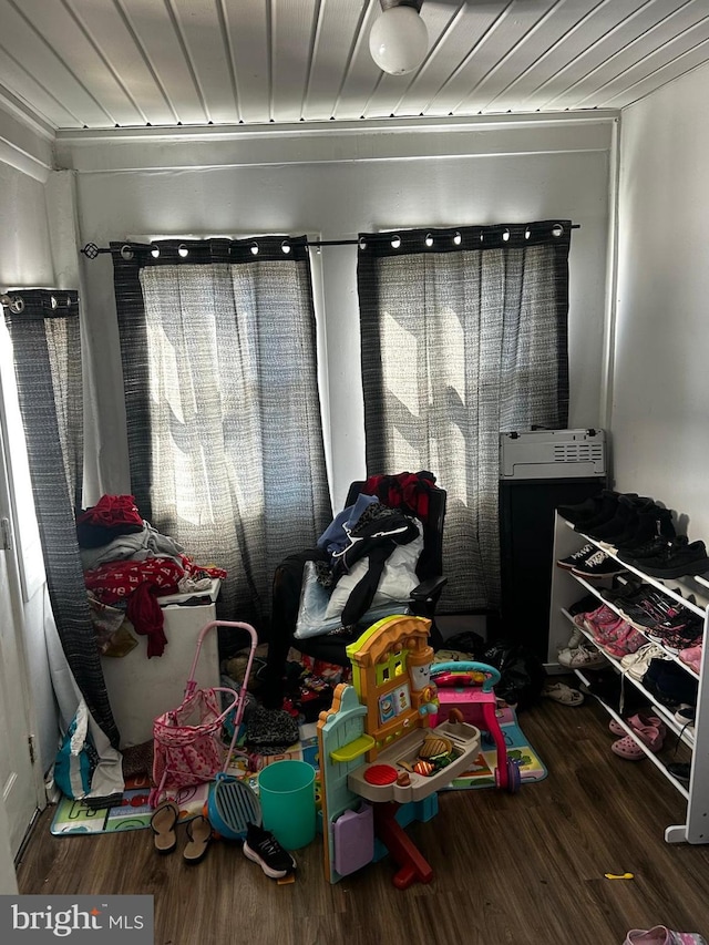 504 Woodcliffe Rd, Upper Darby, PA 19082 - rec room featuring wood finished floors