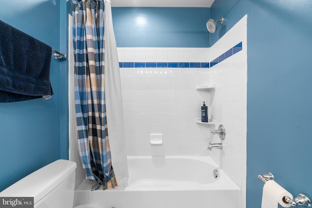 505 Sherwood Mills Ct, Sandy Spring, MD 20860 - bathroom with shower / bathtub combination with curtain and toilet