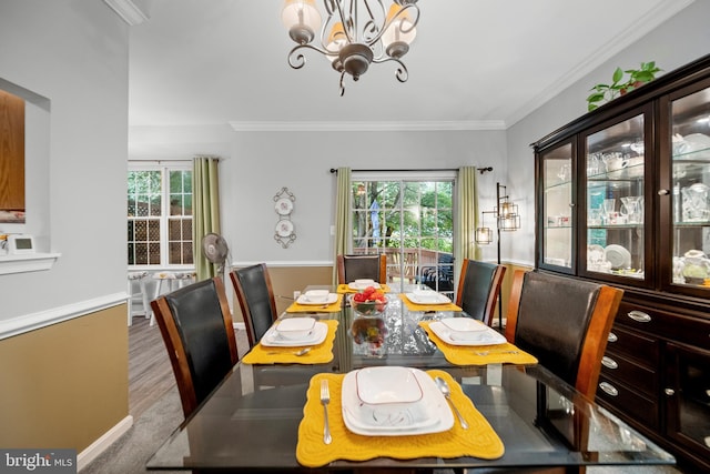 5341 Yellow Turtle Pl, Woodbridge, VA 22193 - dining area with crown molding and a chandelier